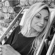 Impartisco lezioni di italiano e di letteratura italiana per studenti delle scuola medie e superiori